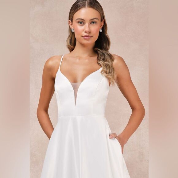 Lulus Exceptional Passion White Satin Cutout Maxi Wedding Dress W/ Pockets Sz M - Picture 3 of 8